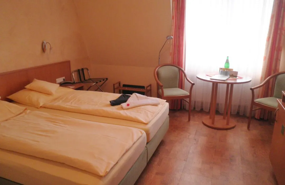 Hotel "Pension" Strandkorb-1